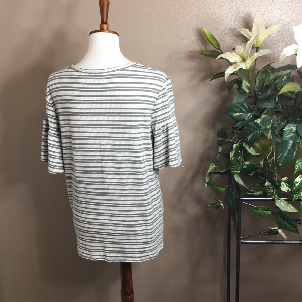 Ladies Striped Top - Picture 3 of 4